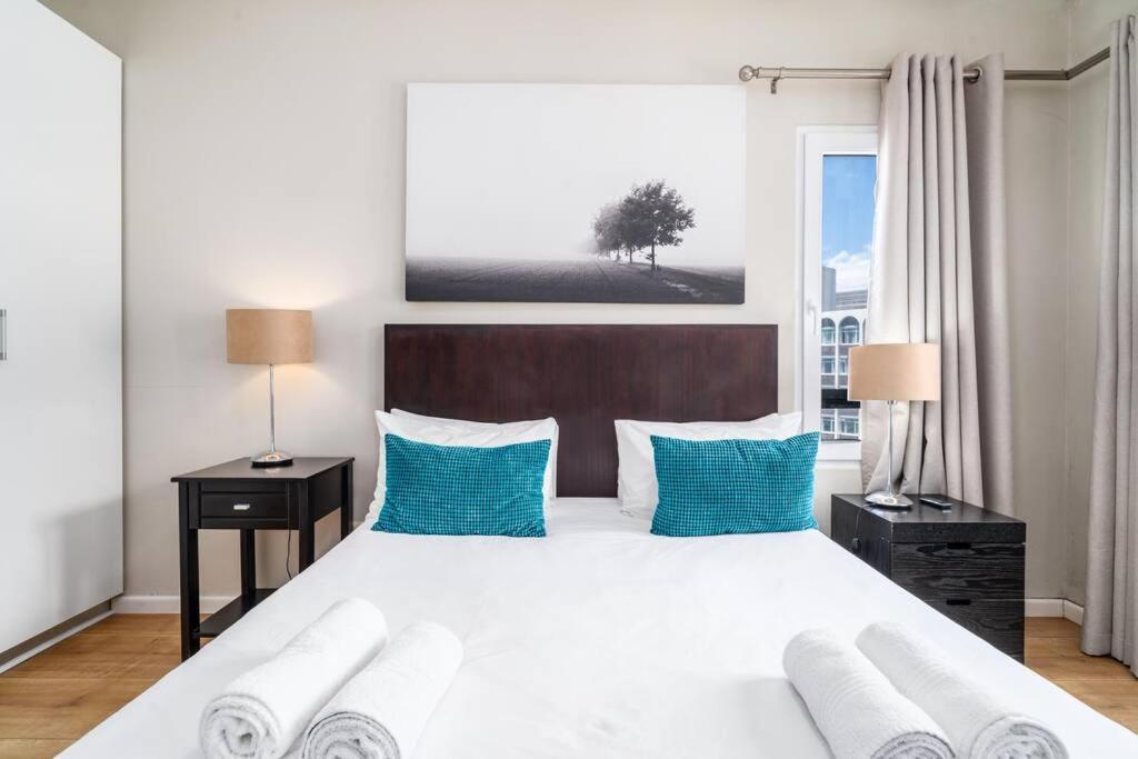 Apartment 2 Bedroom - Nightlife Explorer Cape Town