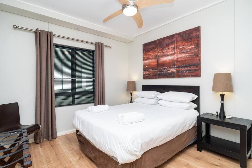 2 Bedroom - Nightlife Explorer * Cidade Do Cabo